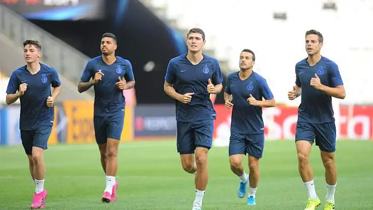 Chelsea son antrenmanını Beşiktaş Park'ta yaptı