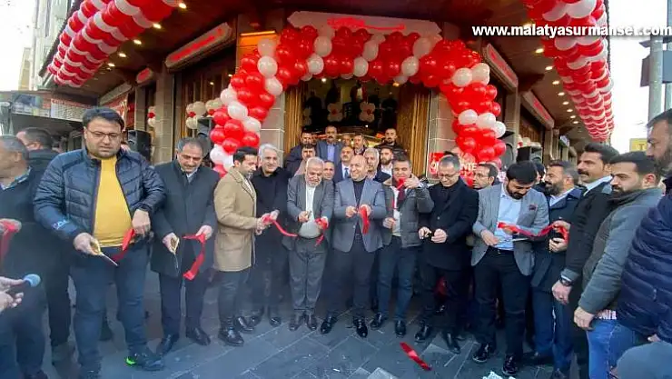 Hacıbaba Pastaneleri büyümeye devam ediyor 24'üncü şubesini açtı