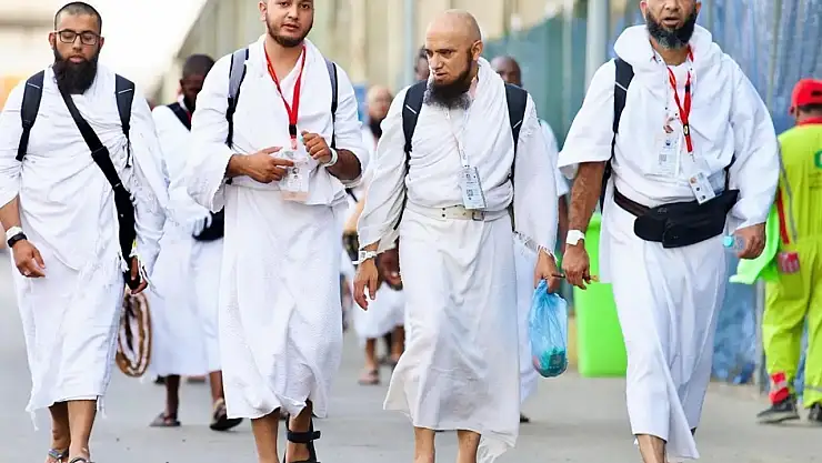 Hacılar Arafat Yolculuğuna Hazırlanıyor! İlk Durak: Mina