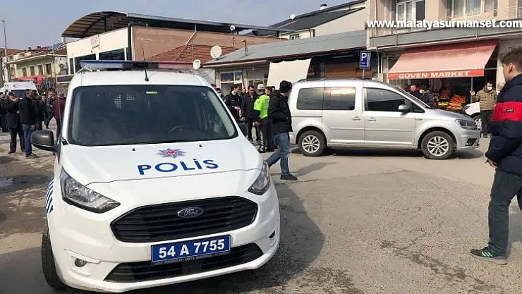 Hafif ticari aracın çarptığı yaşlı adam hastanede hayatını kaybetti