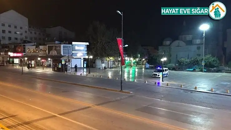 Hafta sonu kısıtlaması Malatya'yı sessizliğe bürüdü
