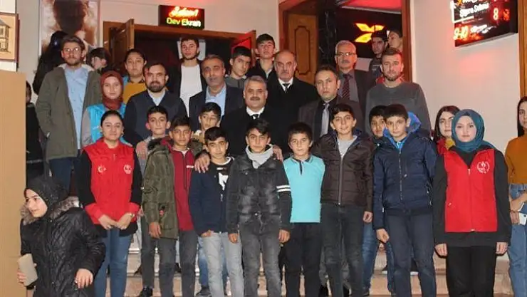 Halter sporunun efsanesi Süleymanoğlu'nun hayatını izlediler