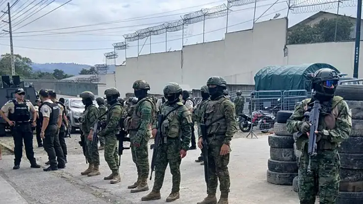 Hapishanede İsyan 17 Ölü