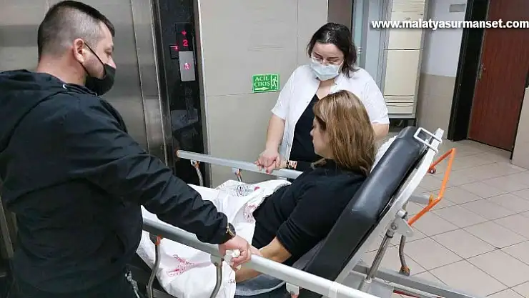 Hasta, doktor ve hemşireye saldırdı