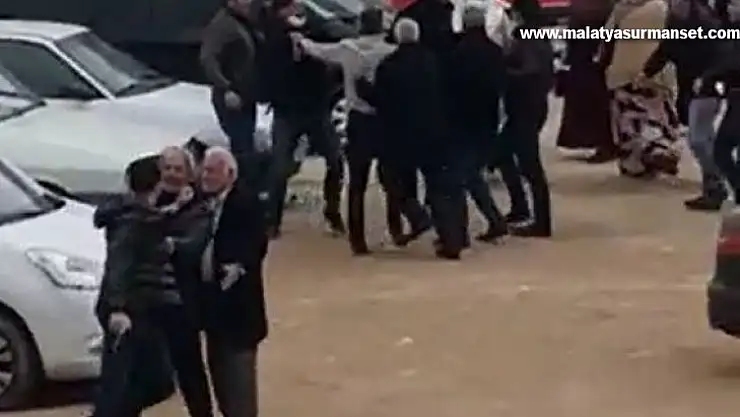 Hasta ziyaretine gelen akrabalar arasında silahlı kavga