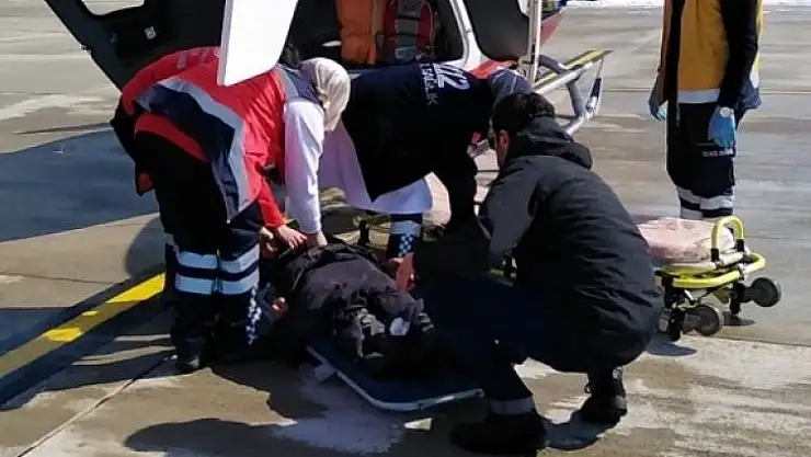 Hastaların imdadına ambulans helikopter yetişti