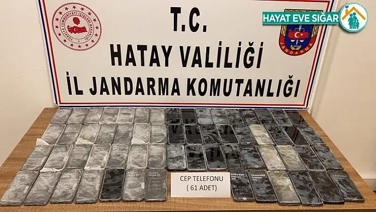 Hatay'da at arabası ile cep telefonu kaçakçılığı yapan şüpheli yakalandı