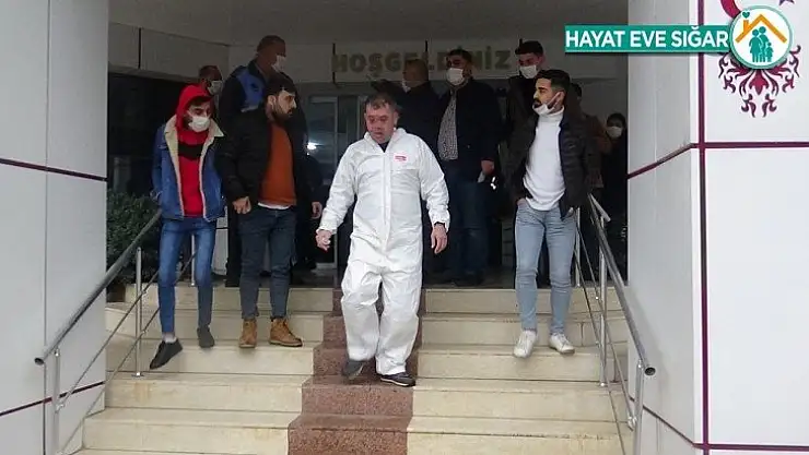 Hatay'da vaka almaya giden ambulans şoförünü yolda darp ettiler