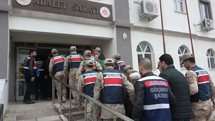 Hatay'da göçmen kaçakçılarına darbe: 10 gözaltı