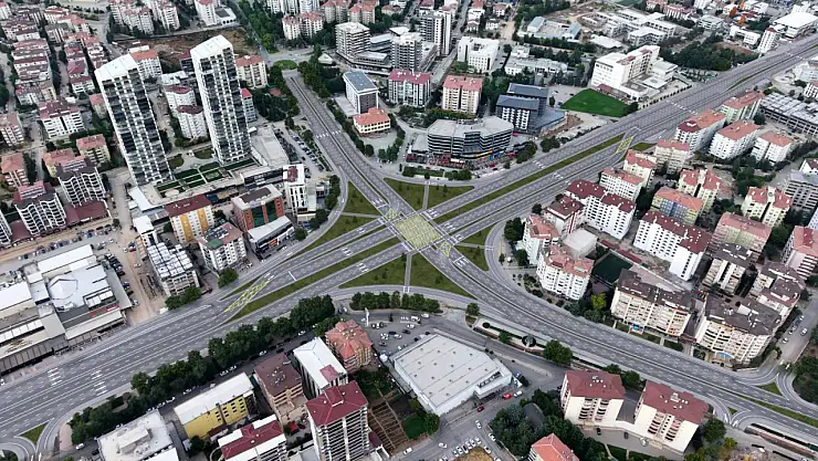 Hazardağlı Kavşağı'nda Trafik Çilesi Tarihe Karışıyor