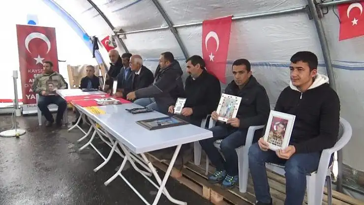 HDP önünde ailelerin evlat nöbeti 100'üncü günde