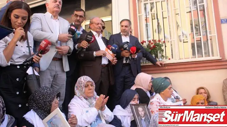 HDP önünde eylem yapan ailelere aşiret liderlerinden destek