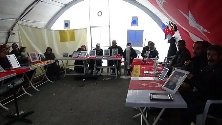 HDP önündeki ailelerin evlat nöbeti 130'uncu gününde