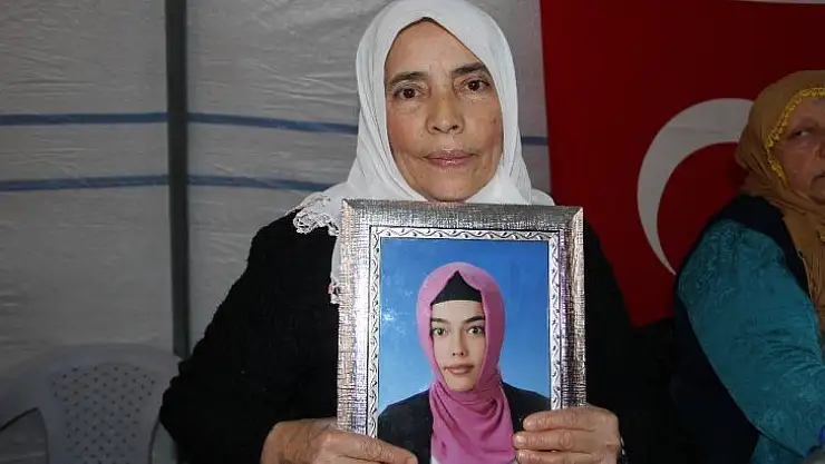 HDP önündeki ailelerin evlat nöbeti 134'üncü gününde