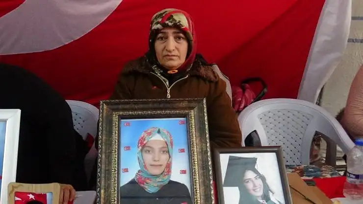 HDP önündeki ailelerin evlat nöbeti 144'üncü gününde