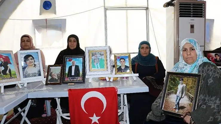 HDP önündeki ailelerin evlat nöbeti 183'üncü gününde