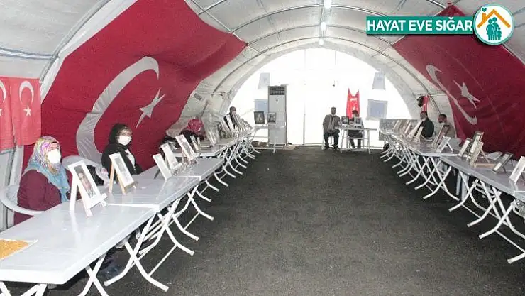 HDP önündeki ailelerin evlat nöbeti 227'inci gününde