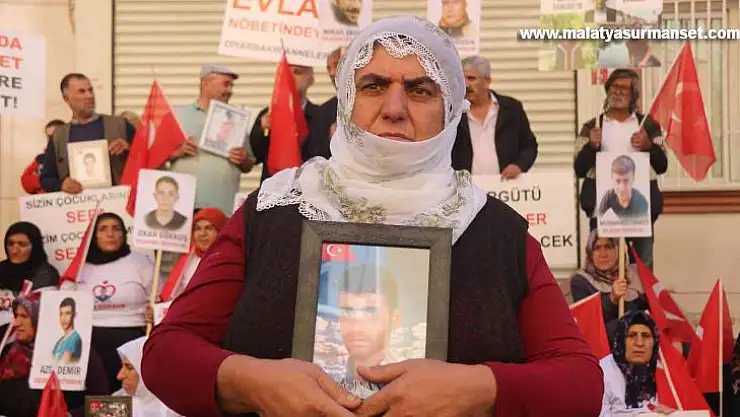 HDP-PKK mağduru aileler direniyor, evlat nöbetine katılım devam ediyor- Diyarbakır'da evlat nöbetindeki aile sayısı 316 oldu