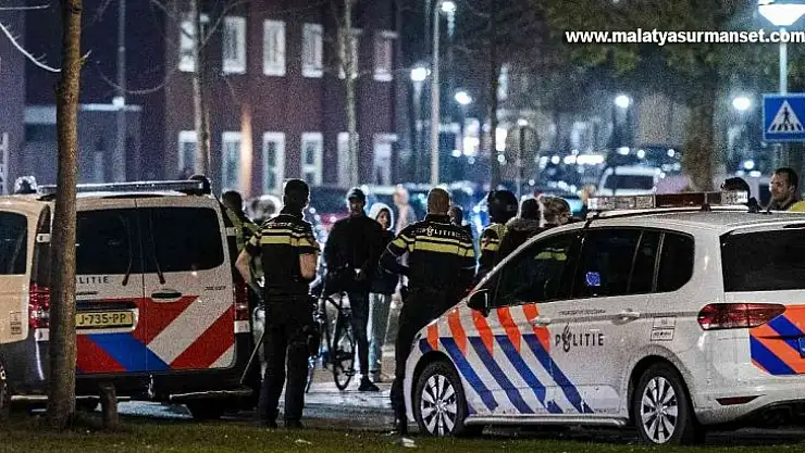 Hollanda'da Covid-19 önlemleri protesto edildi: 40 gözaltı, 5 polis yaralandı