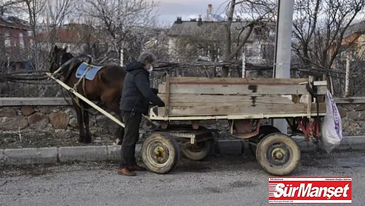 Husumetli olduğu şahsa ateş ederken 2 kişiyi yaraladı