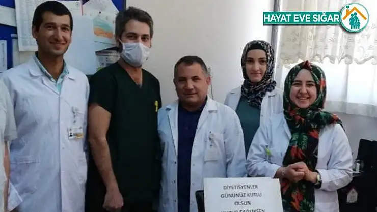 Huzur Sağlık-Sen Diyarbakır İl Başkanlığı diyetisyenlerin gününü kutladı