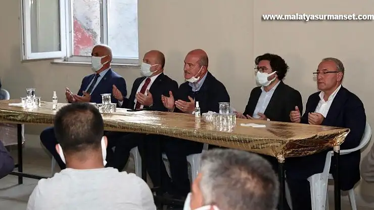 İçişleri Bakanı Soylu taziye ziyareti için Ağrı'da