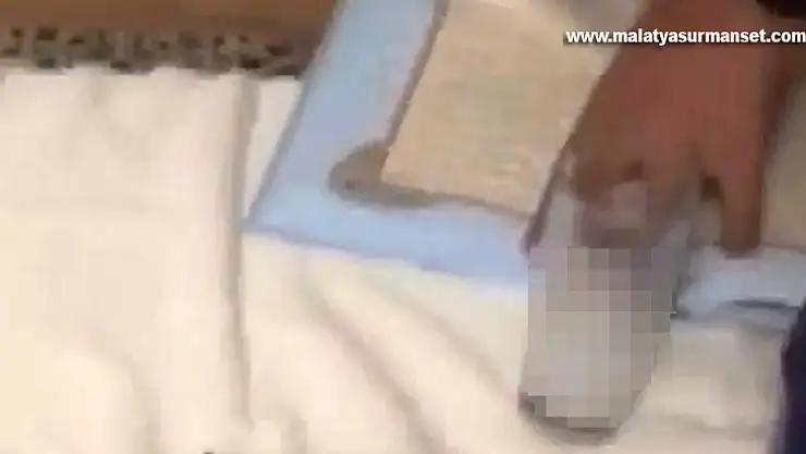 İçki masasında Kur'an-ı Kerim'i yırtıp yaktılar, o anları sosyal medyadan paylaştılar