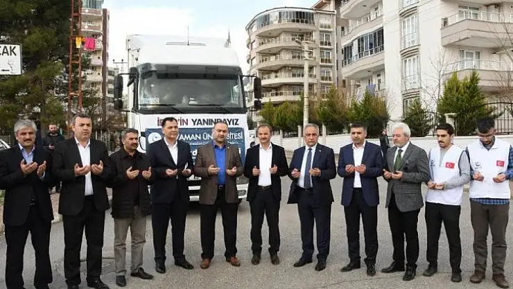 İdlib'e 4 tır dolusu yardım