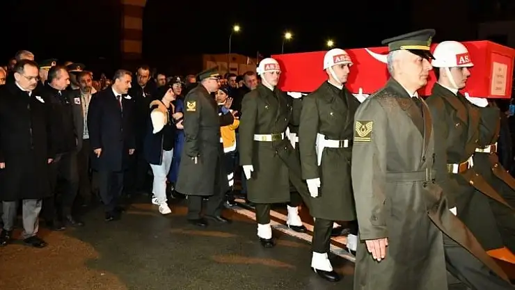 İdlip şehidi memleketi Samsun'da gözyaşı içinde karşılandı