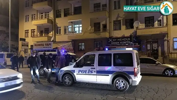 İki arkadaşın tartışması kanlı bitti: 1 yaralı