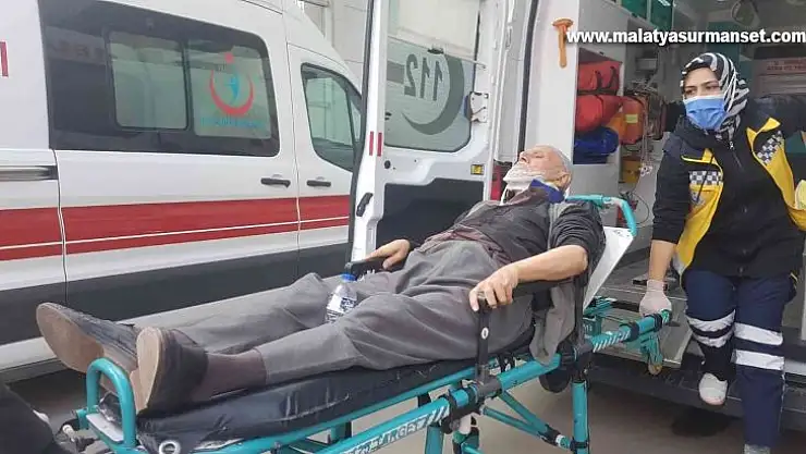 İki otomobil çarpıştı: 1 yaralı