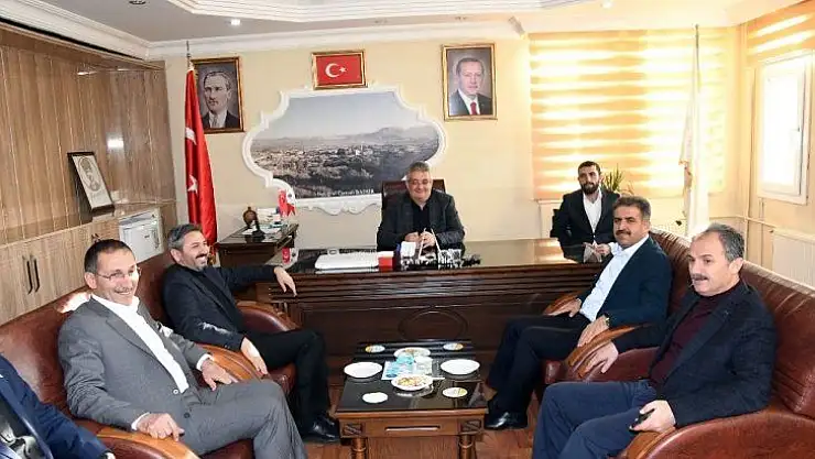İl protokolü Gerger'i ziyaret etti