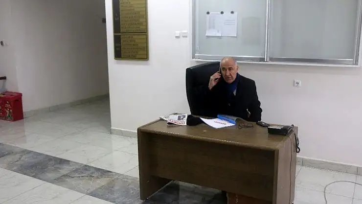 İlk nöbet Başkan Karadağ'ın