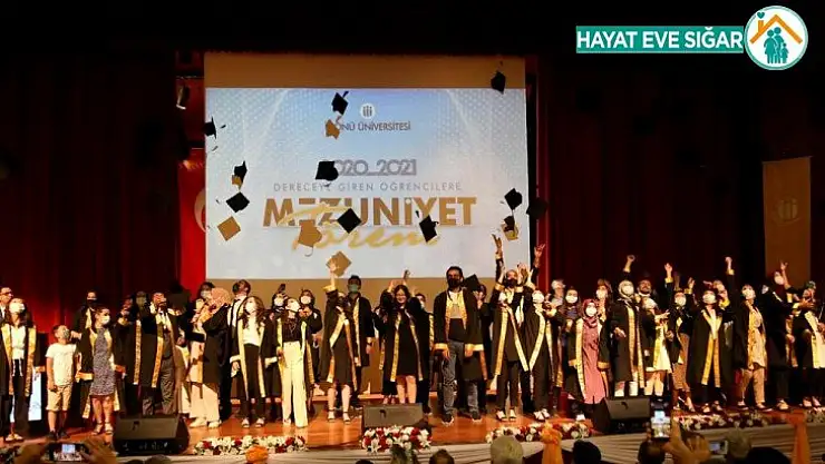 İnönü Üniversitesi'nde mezuniyet coşkusu