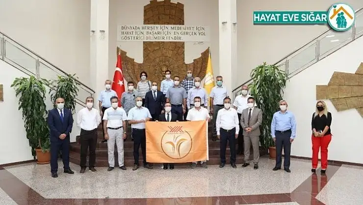İnönü Üniversitesi'nde Turuncu Bayrak ödülü