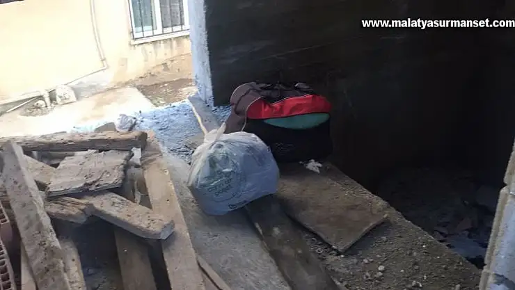 İnşaata bırakılan valiz ve poşet korkuttu