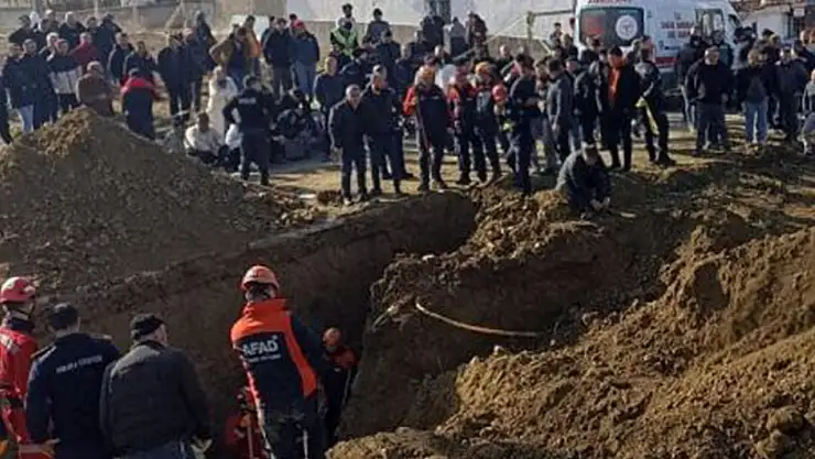 İnşaatta Göçük 1 Ölü 1 Kayıp İşçi Aranıyor