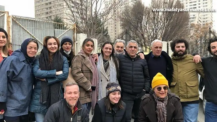 İranlı ünlü oyuncu Taraneh Alidoosti serbest bırakıldı