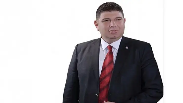 İş adamı Cem PARLAK 10 Ocak Çalışan Gazeteciler günü dolayısıyla bir mesaj yayınladı