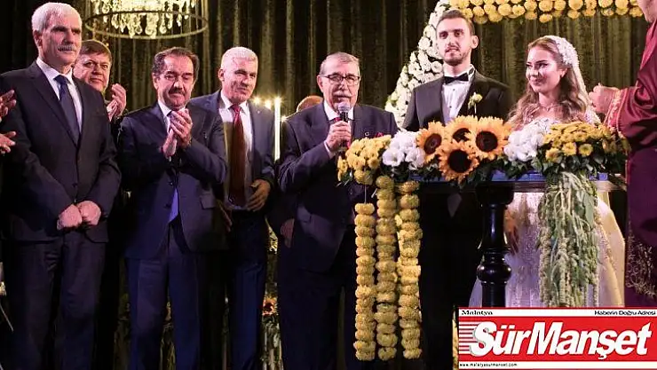 İşadamı Ferit Keleş'in oğlunun düğünü siyaset dünyasını bir araya getirdi