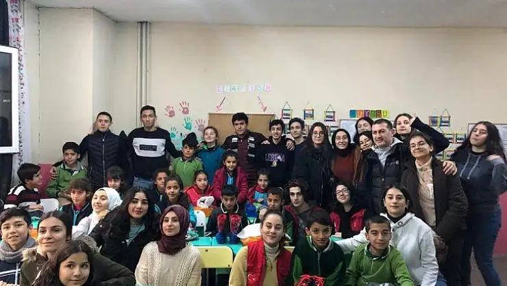 İstanbul'dan Sincik'e kardeşlik eli uzandı