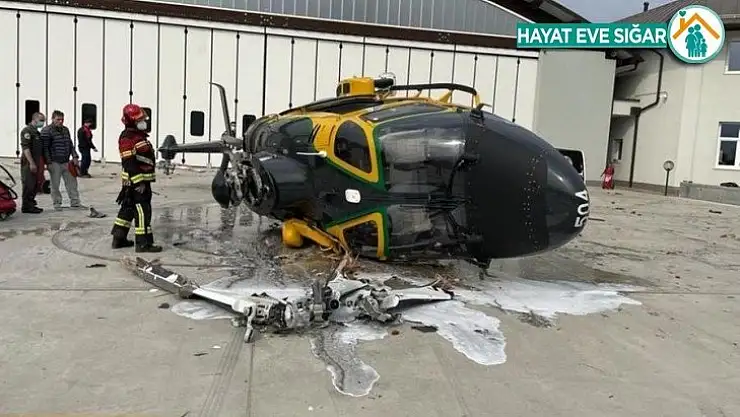 İtalya'da polis helikopteri havalanırken kaza yaptı