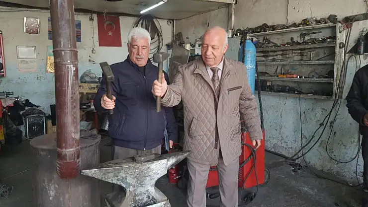 İyi Parti'li Adaylar Sanayi Sitesi  Esnafını İle Bir Araya Geldi
