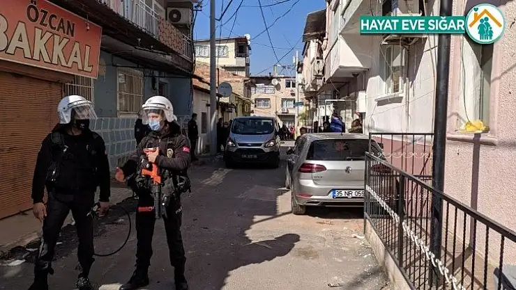 İzmir'de alacak verecek meselesi cinayetle bitti