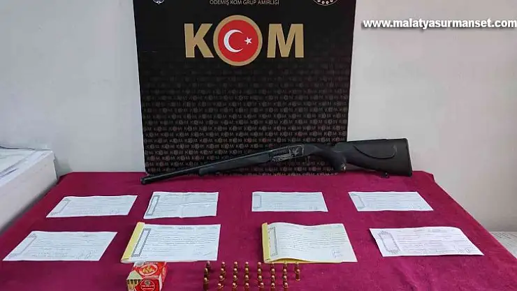 İzmir'de tefecilik yaptığı öne sürülen bir kişi gözaltına alındı