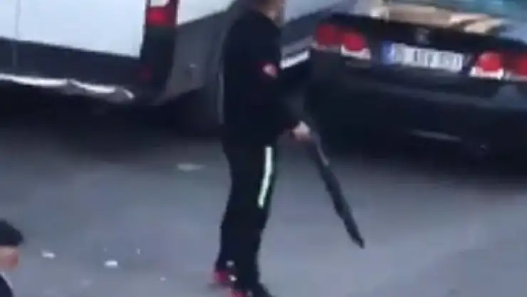 İzmir'de güpegündüz pompalı dehşeti yaşatan şüpheliler yakalandı