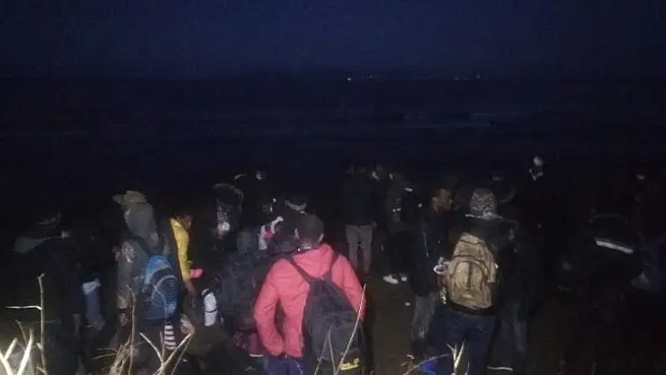 İzmir'den Yunanistan'a mülteci akını