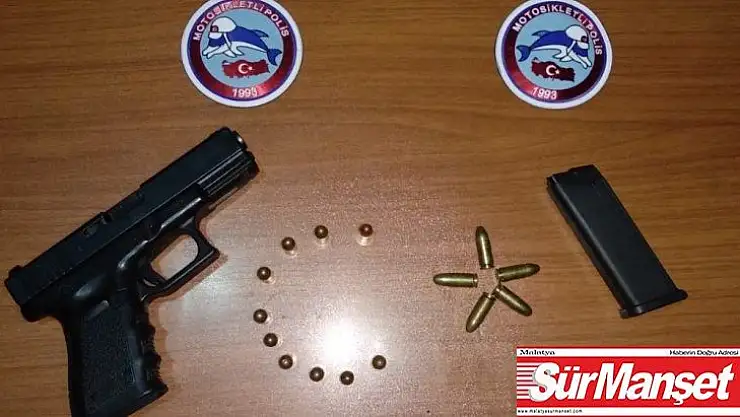 İzmit'te şüpheli şahsın üzerinden tabanca çıktı
