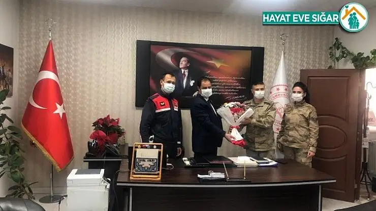 Jandarmadan 24 Kasım Öğretmenler Günü ziyareti