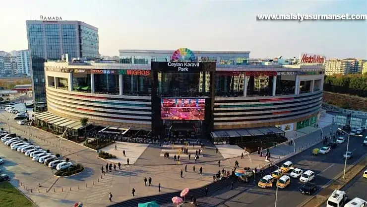 Kadın çalışan dostu Ceylan Karavil Park AVM, bünyesinde yüzde 82 kadın personel bulunduruyor